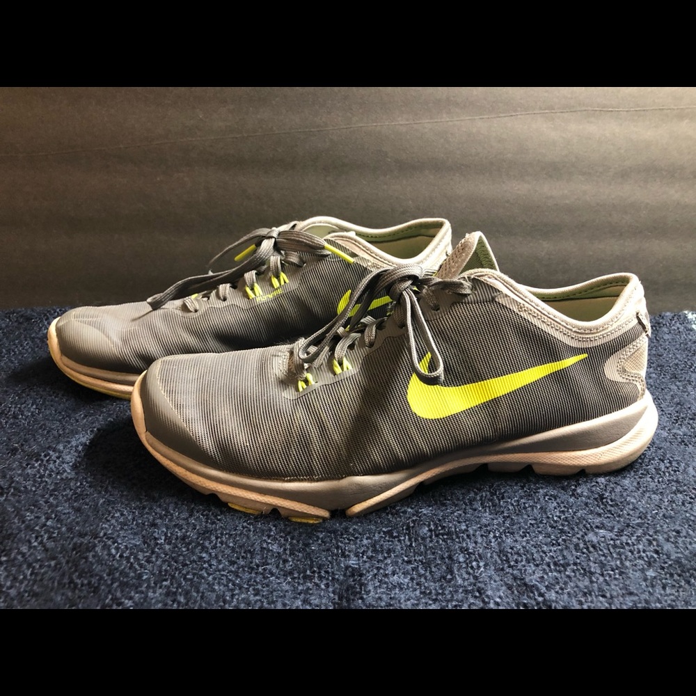 nike flywire running